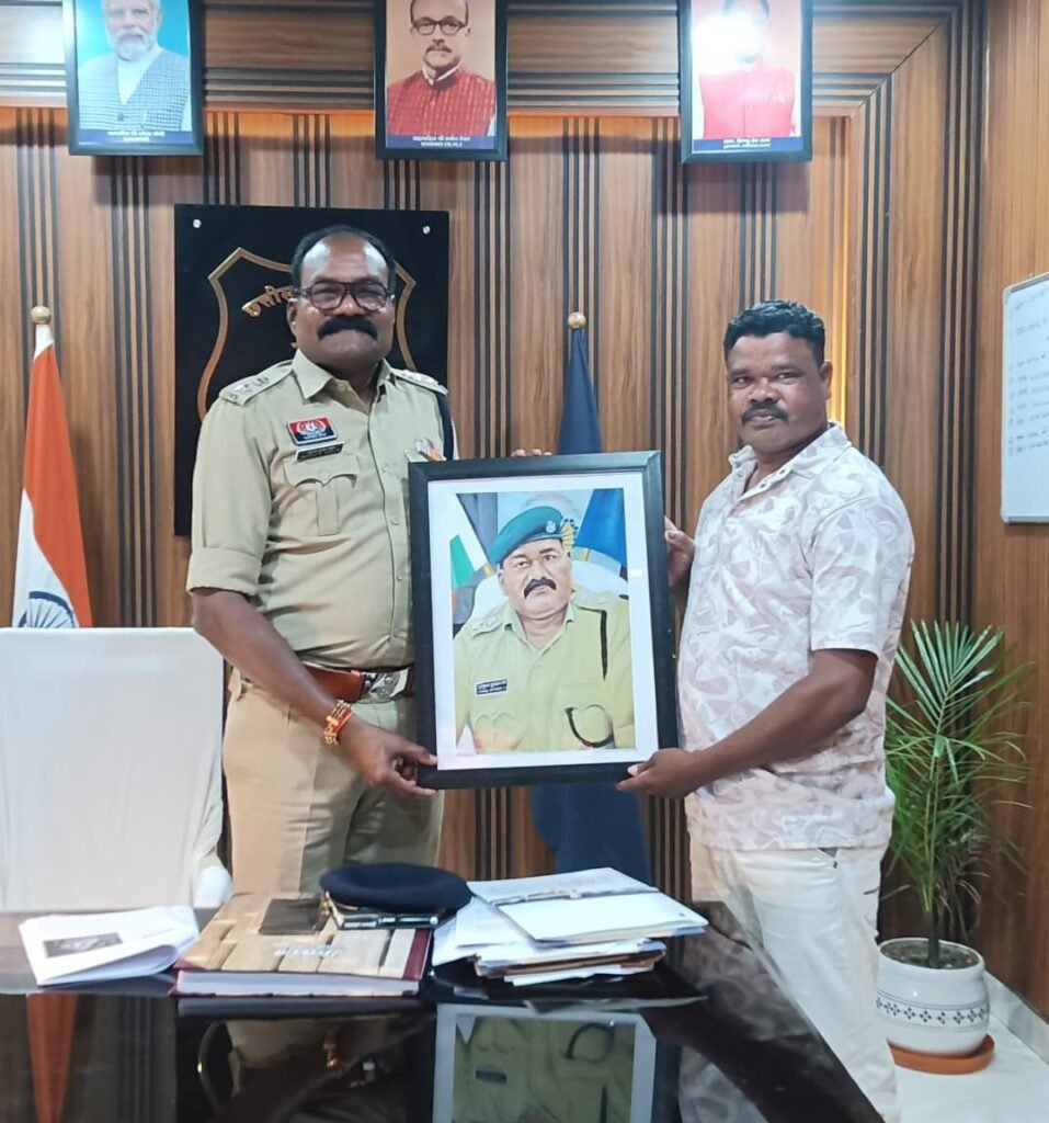 rangoli-artist-rajkumar-presented-attractive-penti