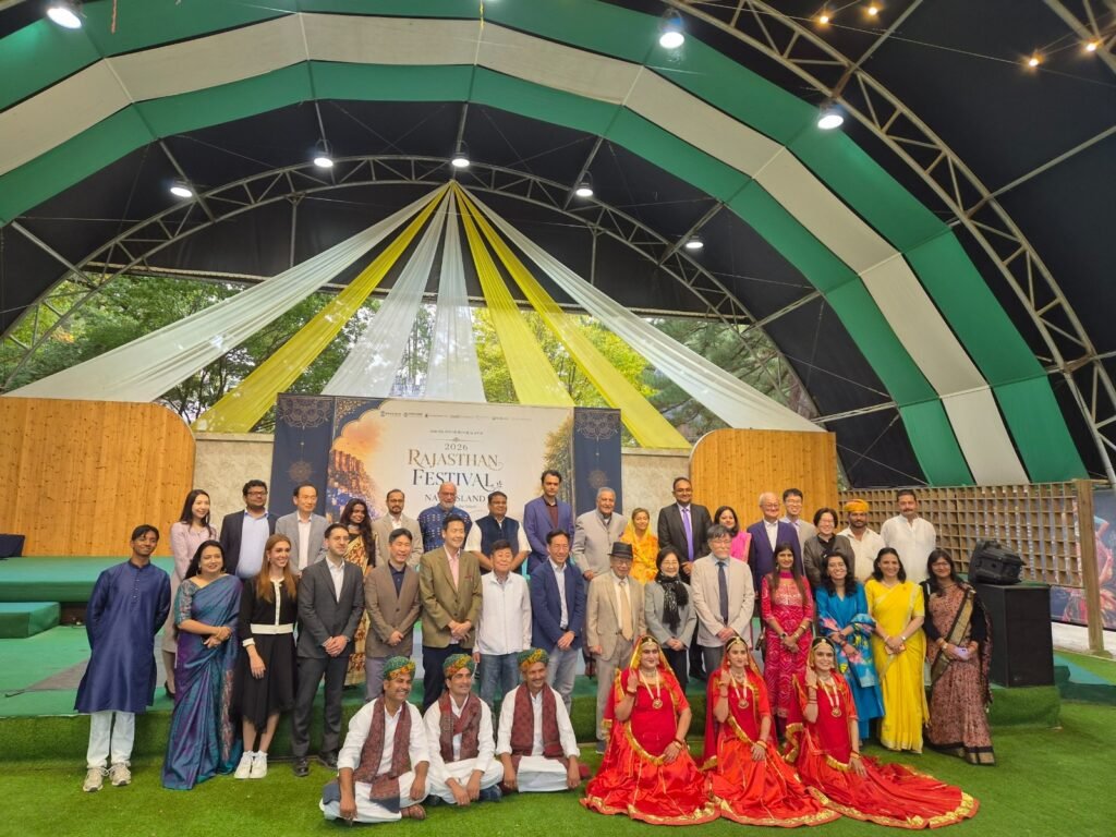 rj-mehrangarh-trust-holds-exhibition-korea