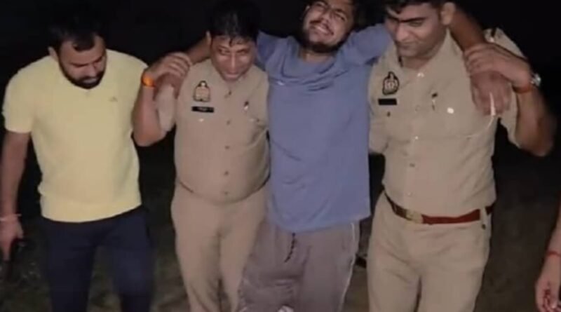 two-criminals-firing-on-bus-ar
