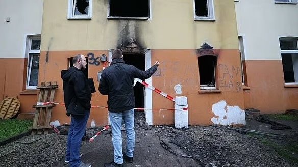 germany-bochum-indians-die-building-fire-person-ar