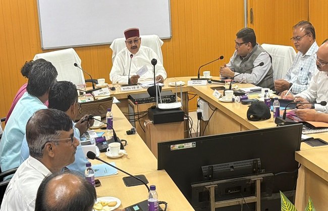 uk-satpal-maharaj-meeting-irrigation-depart