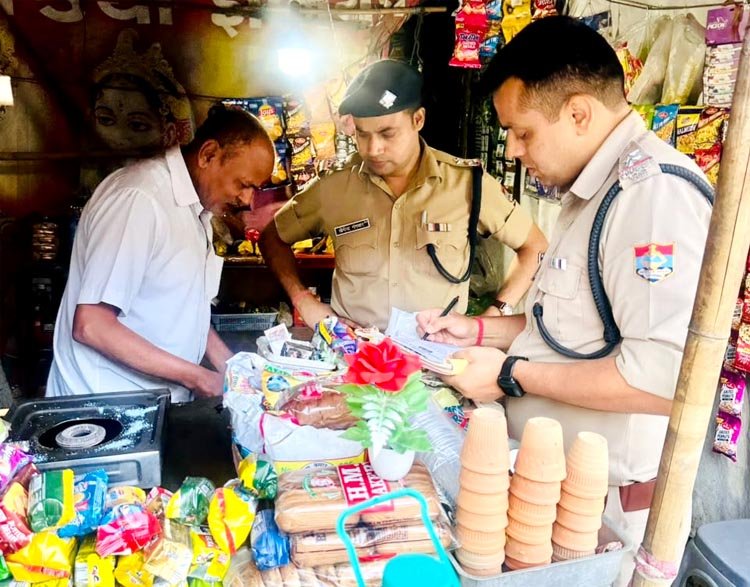 uk-police-raid-tobacco-prod
