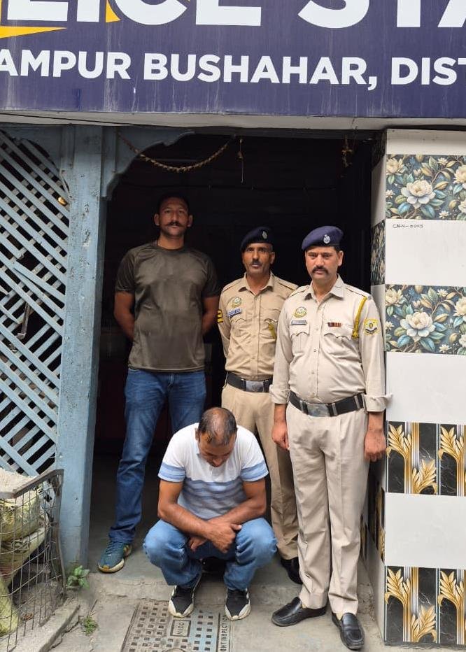 crime-po-arrested-cheque-bounc